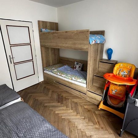 Villa Dama Ruzomberok Esterno foto